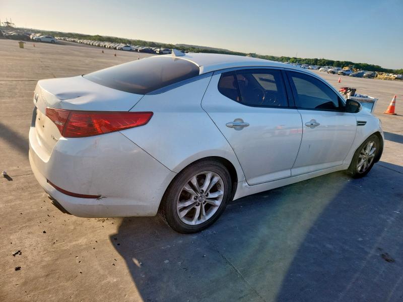 KNAGN4A79B5145575 - 2011 KIA OPTIMA EX WHITE photo 3