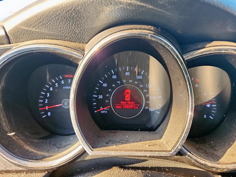 KNAGN4A79B5145575 - 2011 KIA OPTIMA EX WHITE photo 9