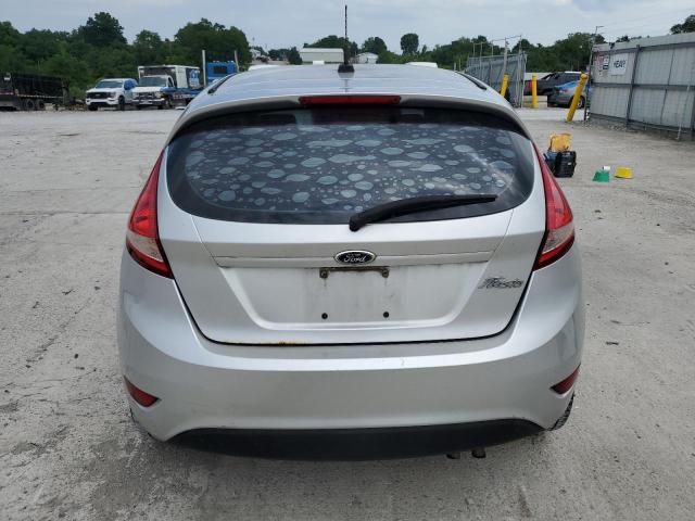 3FADP4TJ4DM140909 - 2013 FORD FIESTA S SILVER photo 6