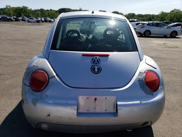 3VWDD21C6YM419440 - 2000 VOLKSWAGEN NEW BEETLE GLX 银色 照片 6