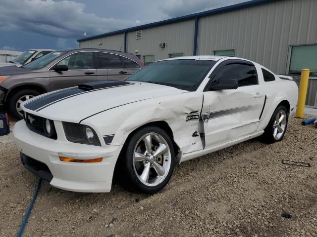 1ZVHT82H485182485 - 2008 FORD MUSTANG GT WHITE photo 1