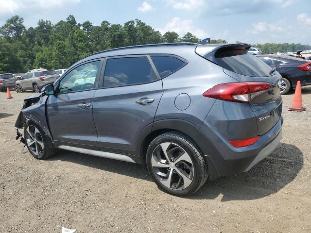 KM8J33A2XJU646892 - 2018 HYUNDAI TUCSON VALUE GRAY photo 2