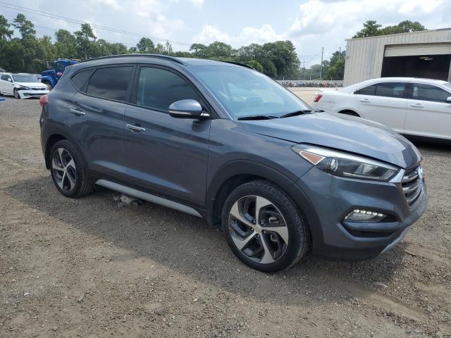 KM8J33A2XJU646892 - 2018 HYUNDAI TUCSON VALUE GRAY photo 4