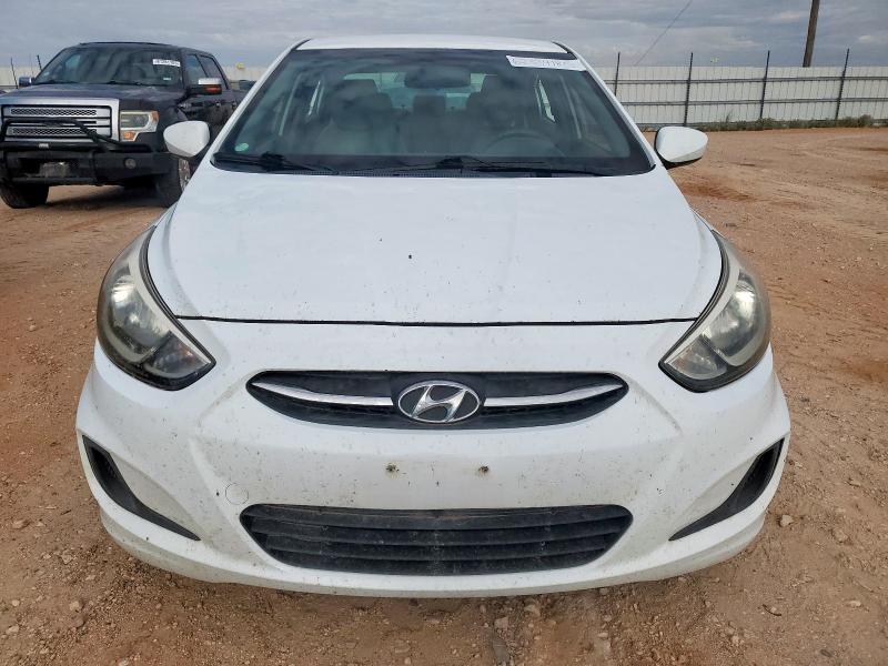 KMHCT4AE9HU321282 - 2017 HYUNDAI ACCENT SE WHITE photo 5