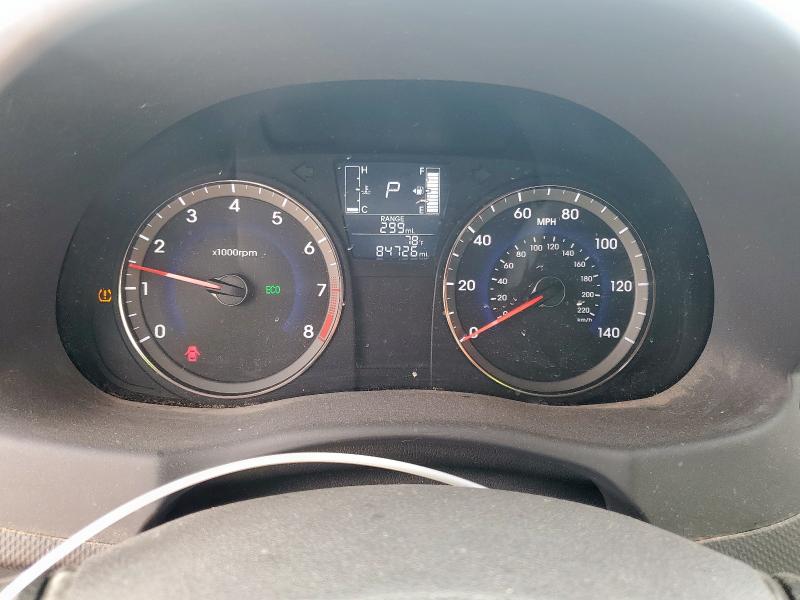 KMHCT4AE9HU321282 - 2017 HYUNDAI ACCENT SE WHITE photo 9