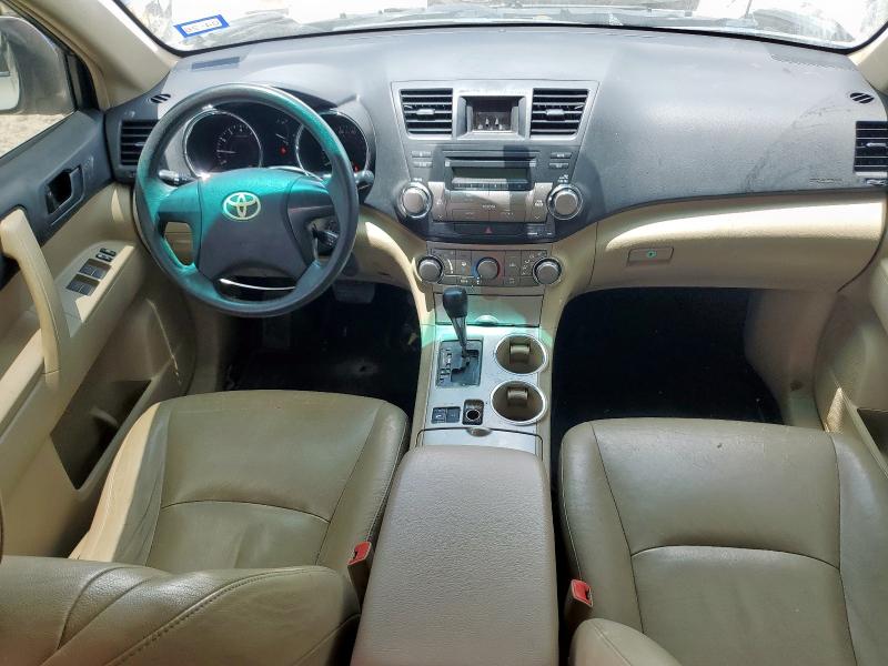 5TDZA3EH7CS018923 - 2012 TOYOTA HIGHLANDER BASE Սպիտակ լուսանկար 8