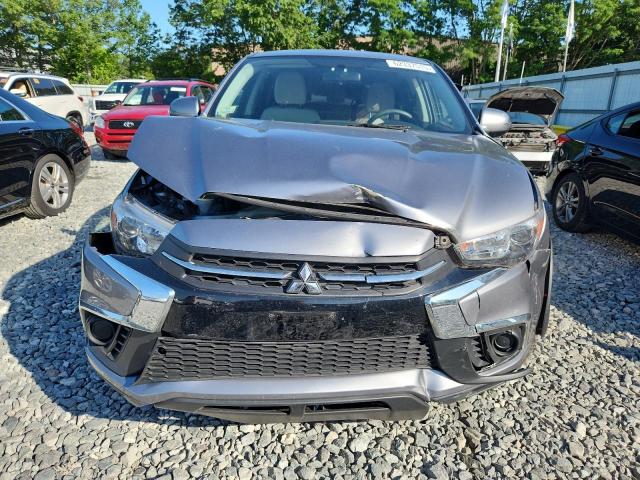 JA4AP3AU3JZ025985 - 2018 MITSUBISHI OUTLANDER ES Srebrny zdjęcie 5