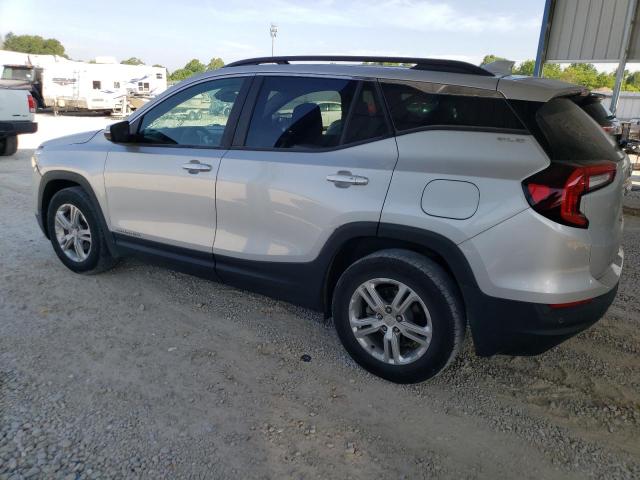 3GKALMEV6NL120195 - 2022 GMC TERRAIN SLE 银色 照片 2