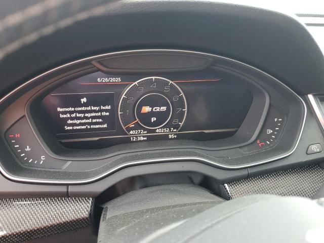 WA1C4AFY4K2079646 - 2019 AUDI SQ5 PRESTIGE WHITE photo 9