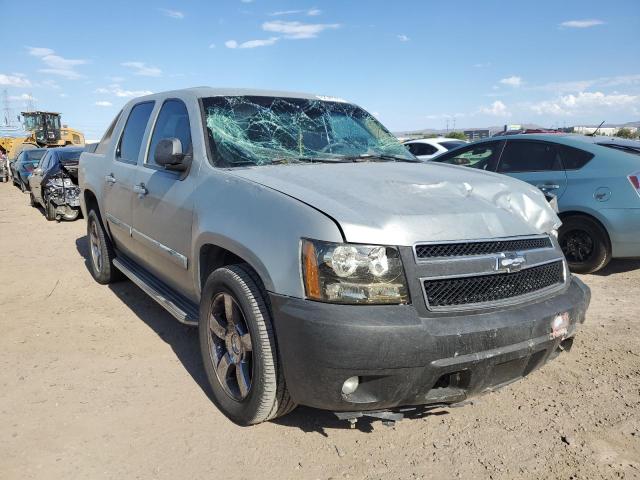 3GNEC12017G233091 - 2007 CHEVROLET AVALANCHE C1500 GRAY photo 4