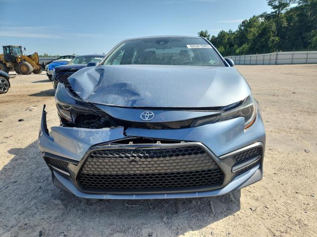 5YFS4RCE7LP010138 - 2020 TOYOTA COROLLA SE ლურჯი ფოტო 5