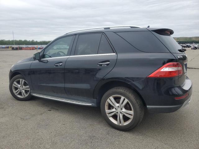 4JGDA5HB5FA529993 - 2015 MERCEDES-BENZ ML 350 4MATIC BLACK photo 2
