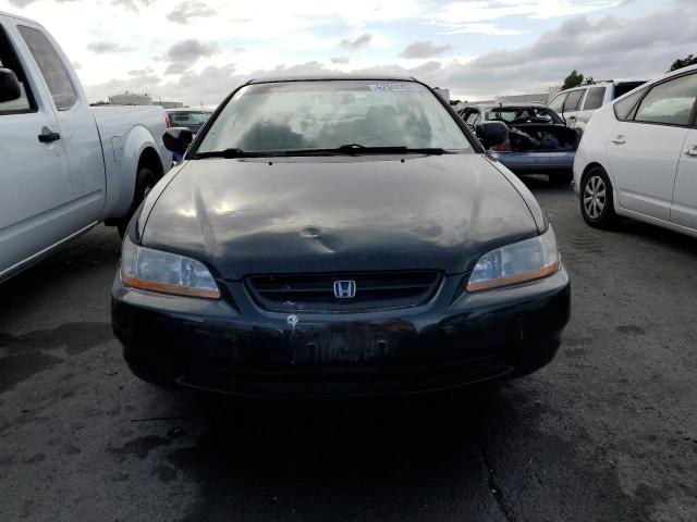 1HGCG3260YA025614 - 2000 HONDA ACCORD LX GREEN photo 5