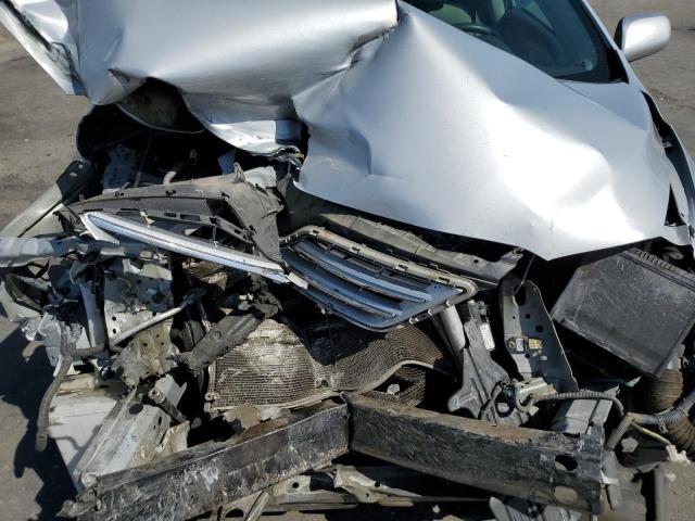 2T1BU4EE7DC108037 - 2013 TOYOTA COROLLA BASE Silber Foto 11