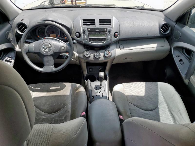 JTMZF33VX95004247 - 2009 TOYOTA RAV4 银色 照片 8