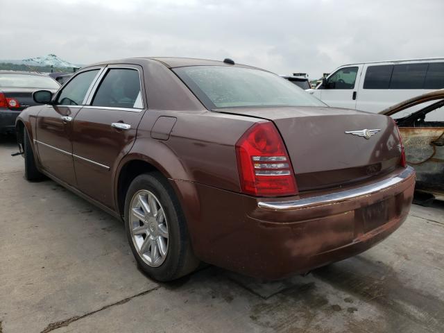 2C3JA63H65H587978 - 2005 CHRYSLER 300C BROWN photo 3