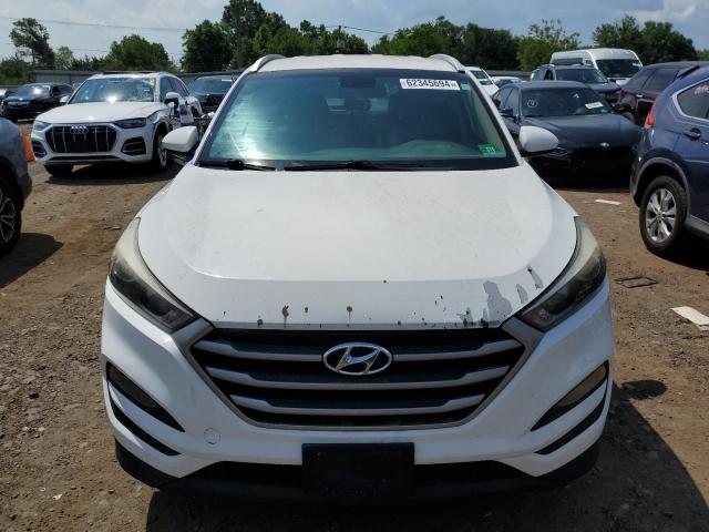 KM8J3CA44HU266796 - 2017 HYUNDAI TUCSON LIMITED WHITE photo 5