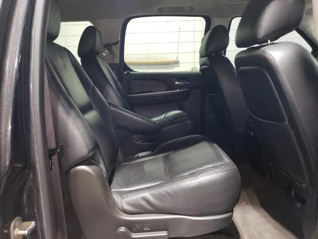 1GYS4HEF5CR242012 - 2012 CADILLAC ESCALADE ESV LUXURY BLACK photo 11