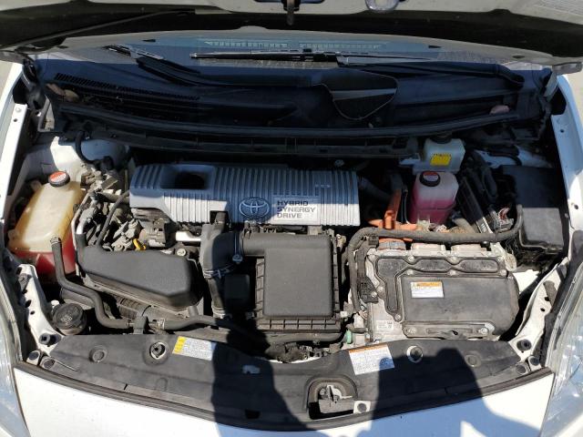 JTDKN3DU2F1998857 - 2015 TOYOTA PRIUS თეთრი ფოტო 11