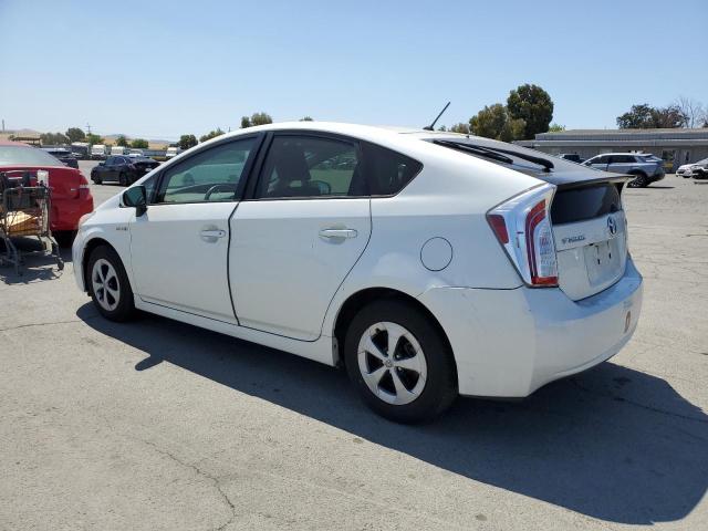 JTDKN3DU2F1998857 - 2015 TOYOTA PRIUS თეთრი ფოტო 2