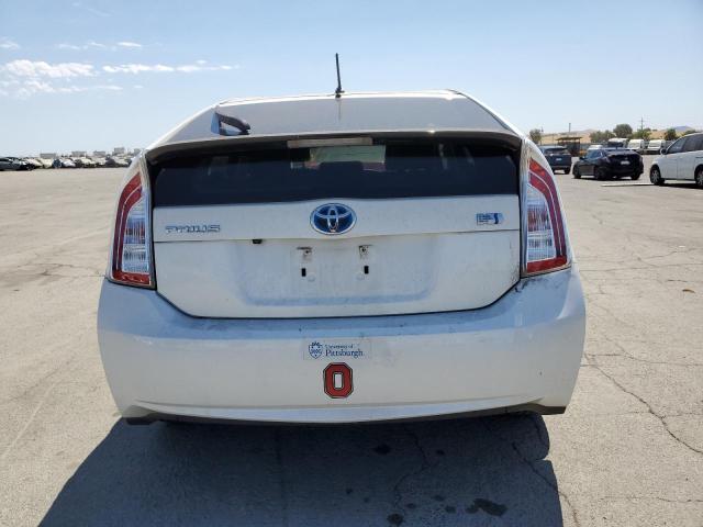 JTDKN3DU2F1998857 - 2015 TOYOTA PRIUS თეთრი ფოტო 6