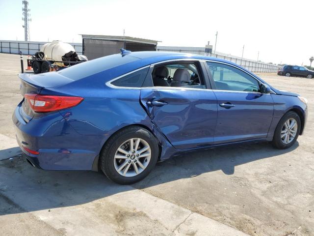 5NPE24AF0FH259576 - 2015 HYUNDAI SONATA SE BLUE photo 3