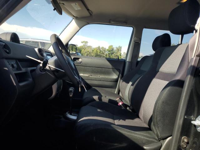 JTLKT324864113007 - 2006 TOYOTA SCION XB BLACK photo 7