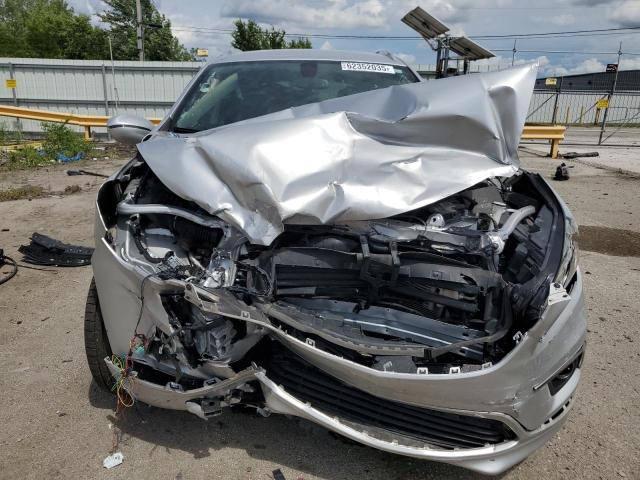 LRBFXBSA0HD040296 - 2017 BUICK ENVISION ESSENCE 银色 照片 5