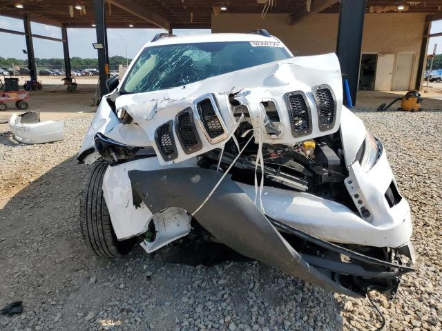 1C4PJLAB4GW107833 - 2016 JEEP CHEROKEE SPORT WHITE photo 5