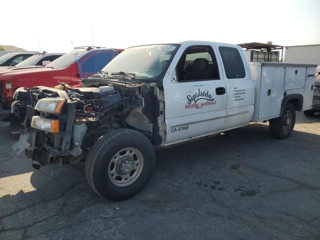 2003 CHEVROLET SILVERADO C2500 HEAVY DUTY, 