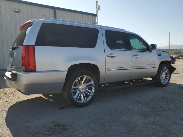 1GYS4KEF0DR252218 - 2013 CADILLAC ESCALADE ESV PLATINUM ვერცხლისფერი ფოტო 3