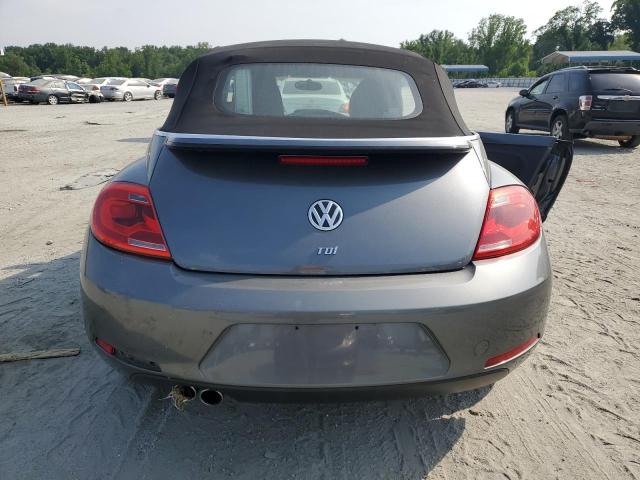 3VW5L7ATXDM813764 - 2013 VOLKSWAGEN BEETLE GRAY photo 6