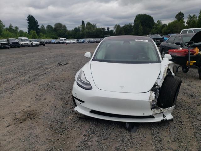 5YJ3E1EA7JF051522 - 2018 TESLA MODEL 3 Белый фото 5