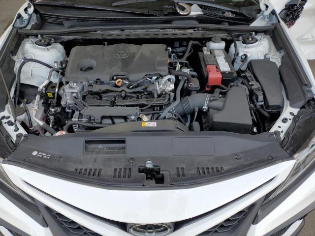 4T1G11AK0RU237784 - 2024 TOYOTA CAMRY SE NIGHT SHADE WHITE photo 11