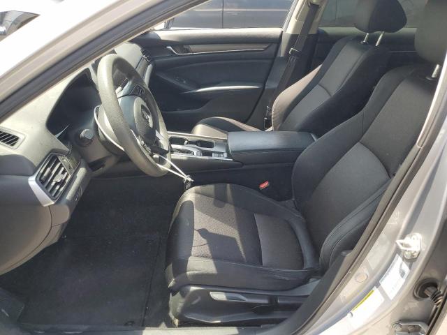 1HGCV1F18JA076292 - 2018 HONDA ACCORD LX ვერცხლისფერი ფოტო 7