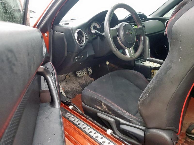 JF1ZNAA18F8702136 - 2015 TOYOTA SCION FR-S ORANGE photo 8