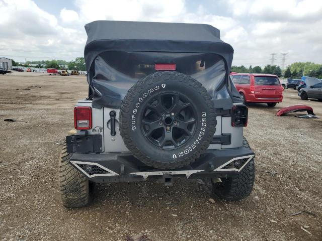 1C4BJWEG2EL106955 - 2014 JEEP WRANGLER U SAHARA GRAY photo 6