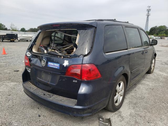 2V8HW34139R501834 - 2011 VOLKSWAGEN ROUTAN SE BLUE photo 4