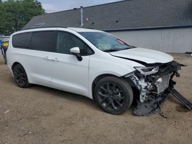 2C4RC1BG7PR502339 - 2023 CHRYSLER PACIFICA TOURING L WHITE photo 4