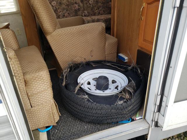 4YDT2742531207605 - 2003 KEYSTONE SPRINTER WHITE photo 9