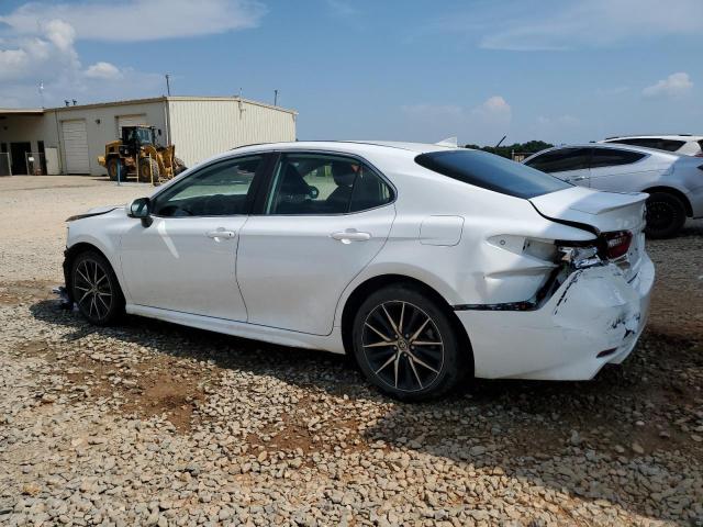 4T1G11AK0RU858748 - 2024 TOYOTA CAMRY SE NIGHT SHADE WHITE photo 2