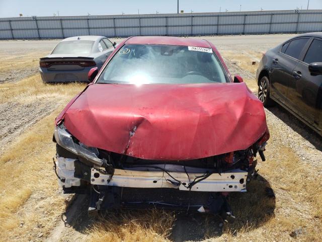 4T1G11AK2PU147288 - 2023 TOYOTA CAMRY SE NIGHT SHADE RED photo 5