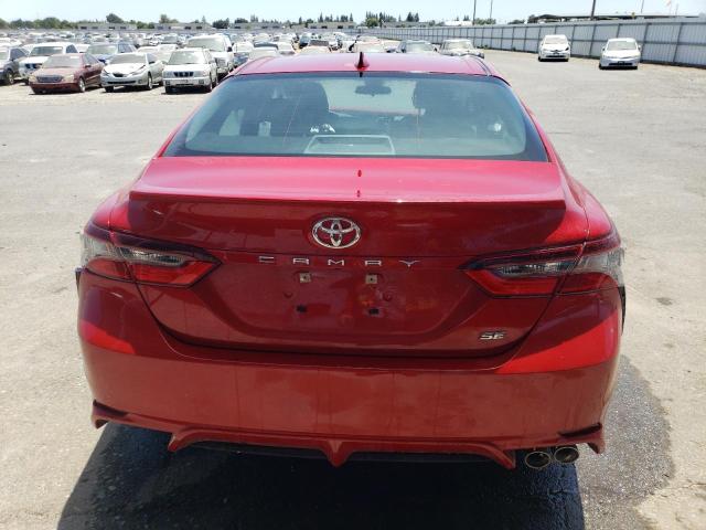 4T1G11AK2PU147288 - 2023 TOYOTA CAMRY SE NIGHT SHADE RED photo 6
