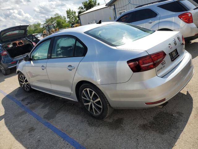 3VWD67AJ3GM253382 - 2016 VOLKSWAGEN JETTA SE 银色 照片 2
