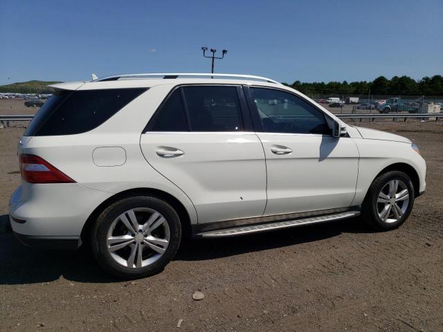 4JGDA5HB0DA124038 - 2013 MERCEDES-BENZ ML 350 4MATIC SILVER photo 3