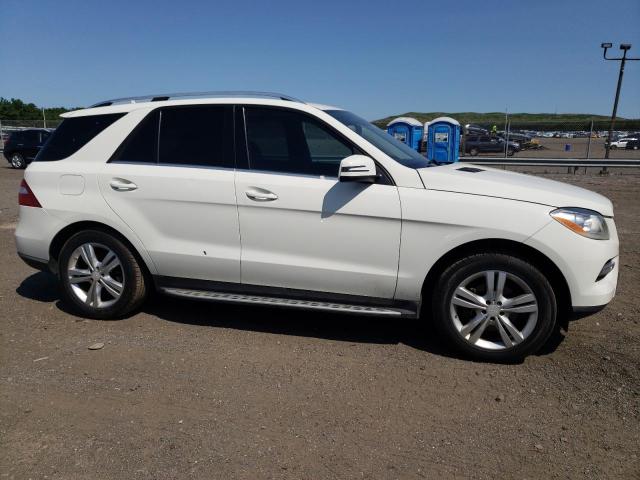 4JGDA5HB0DA124038 - 2013 MERCEDES-BENZ ML 350 4MATIC SILVER photo 4