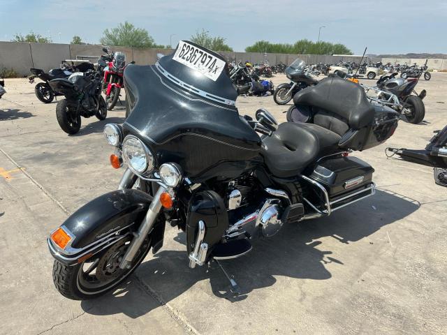 1HD1FC4128Y650323 - 2008 HARLEY-DAVIDSON FLHTCUI 黑色 照片 2