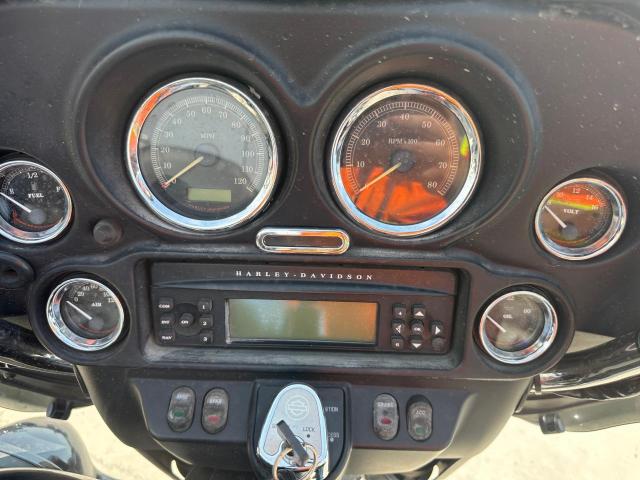 1HD1FC4128Y650323 - 2008 HARLEY-DAVIDSON FLHTCUI 黑色 照片 7