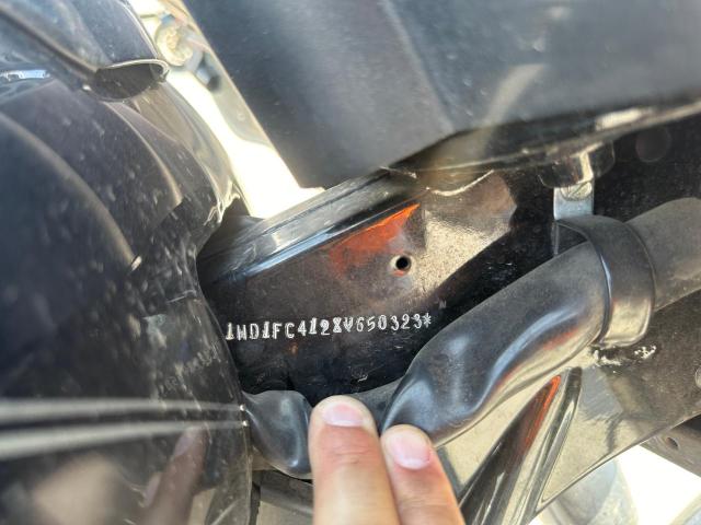 1HD1FC4128Y650323 - 2008 HARLEY-DAVIDSON FLHTCUI 黑色 照片 9