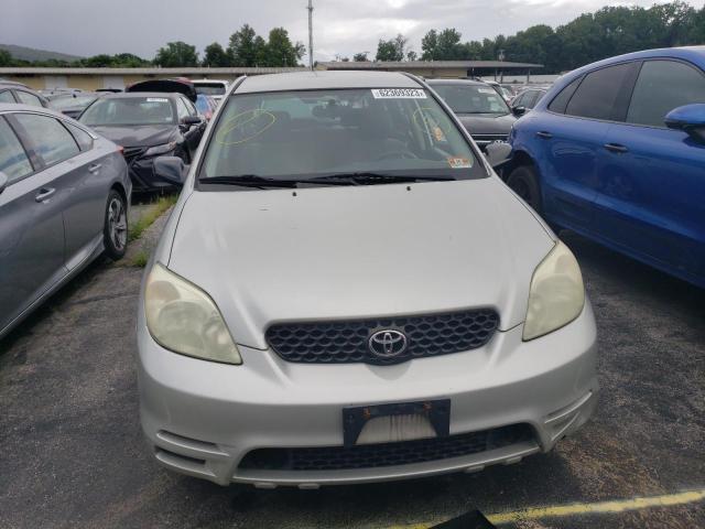 2T1KR32E04C254232 - 2004 TOYOTA COROLLA MA XR SILVER photo 5